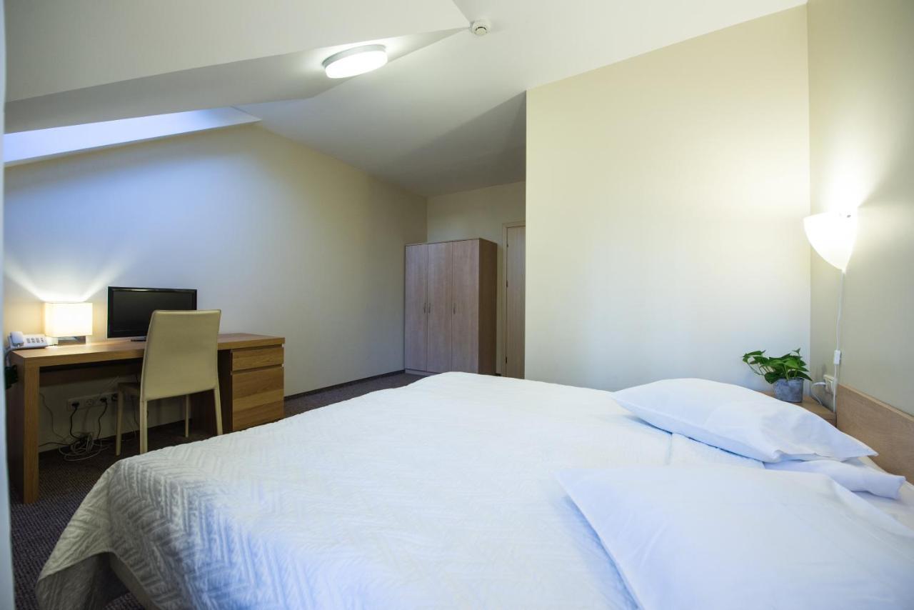 Hotel Audenis Birštonas エクステリア 写真